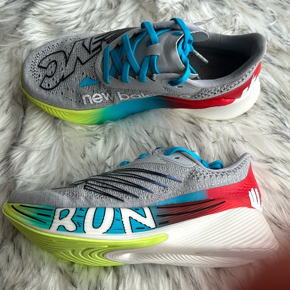 New Balance NYC Marathon Edition FuelCell RC Elite v2 - Picture 9 of 16